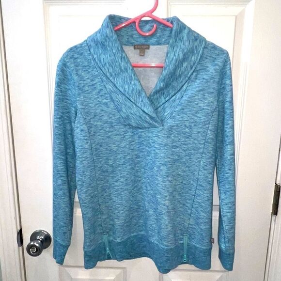 T by Talbots v-neck sweatshirt- has literally never been worn! - Picture 1 of 12